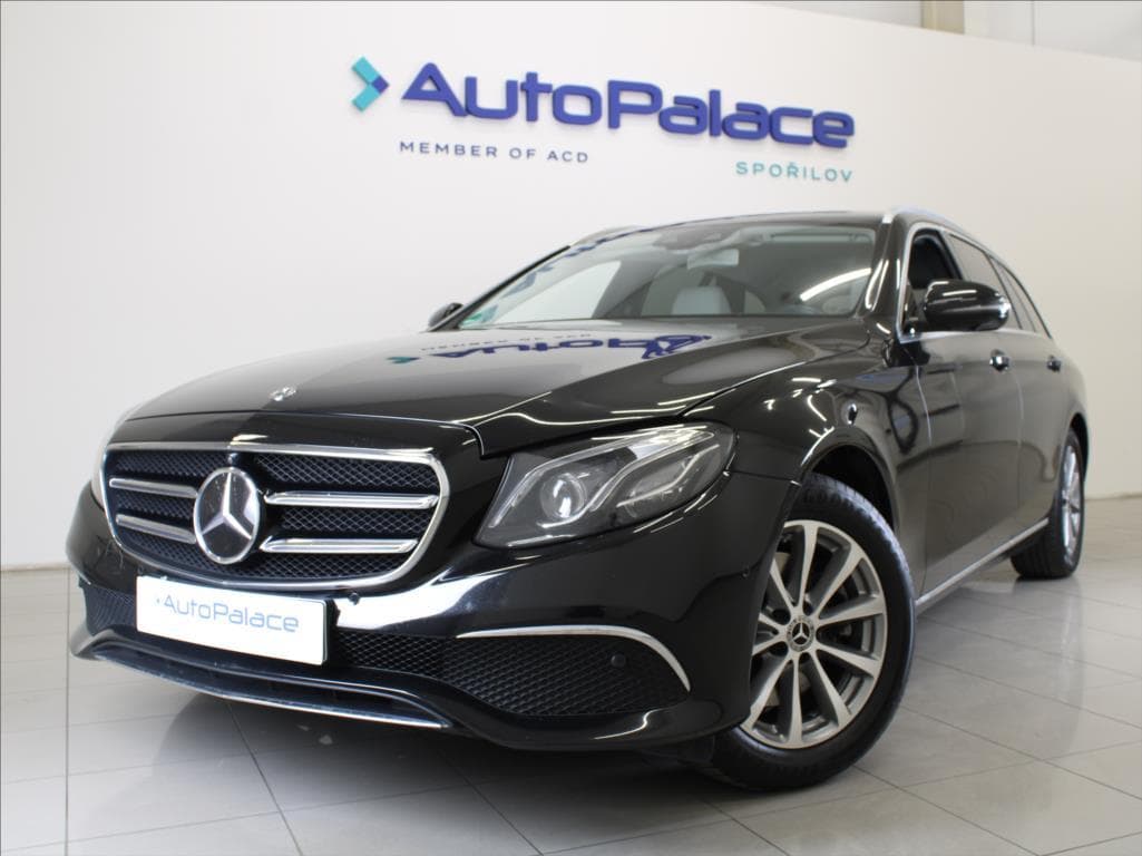 2019 Mercedes-Benz E-CLASS
