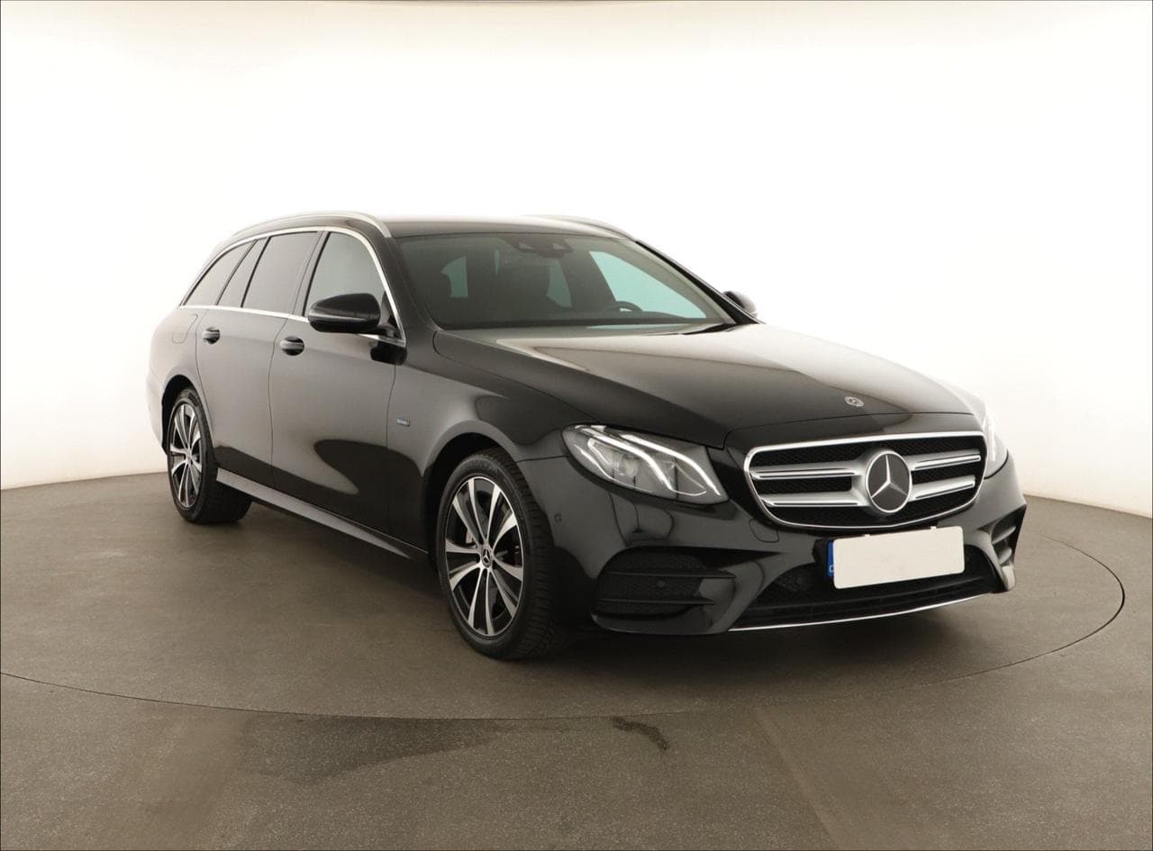 2019 Mercedes-Benz E-CLASS