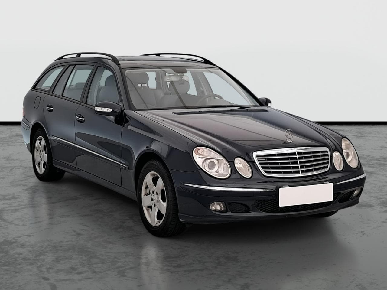 2004 Mercedes-Benz E-CLASS