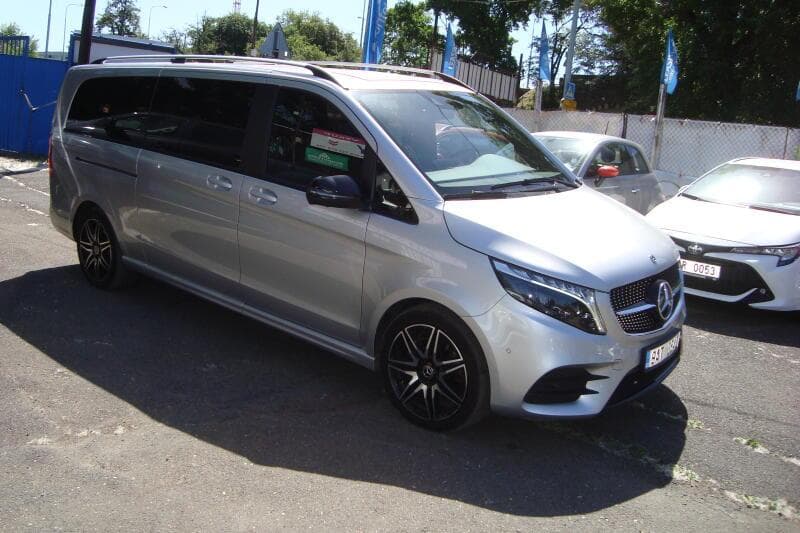 2023 Mercedes-Benz V-CLASS