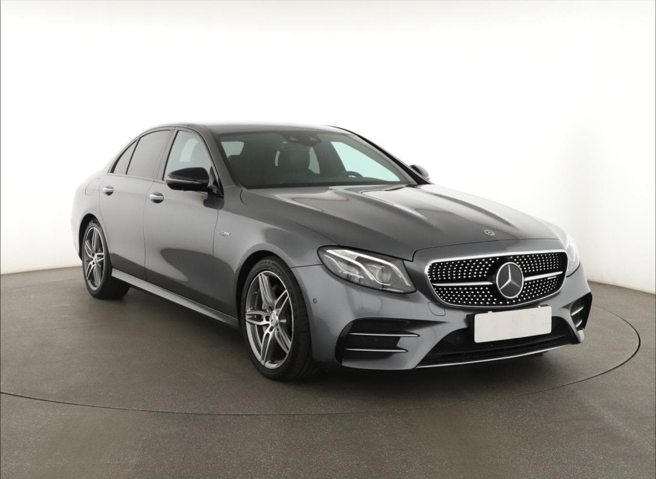 2018 Mercedes-Benz E-CLASS