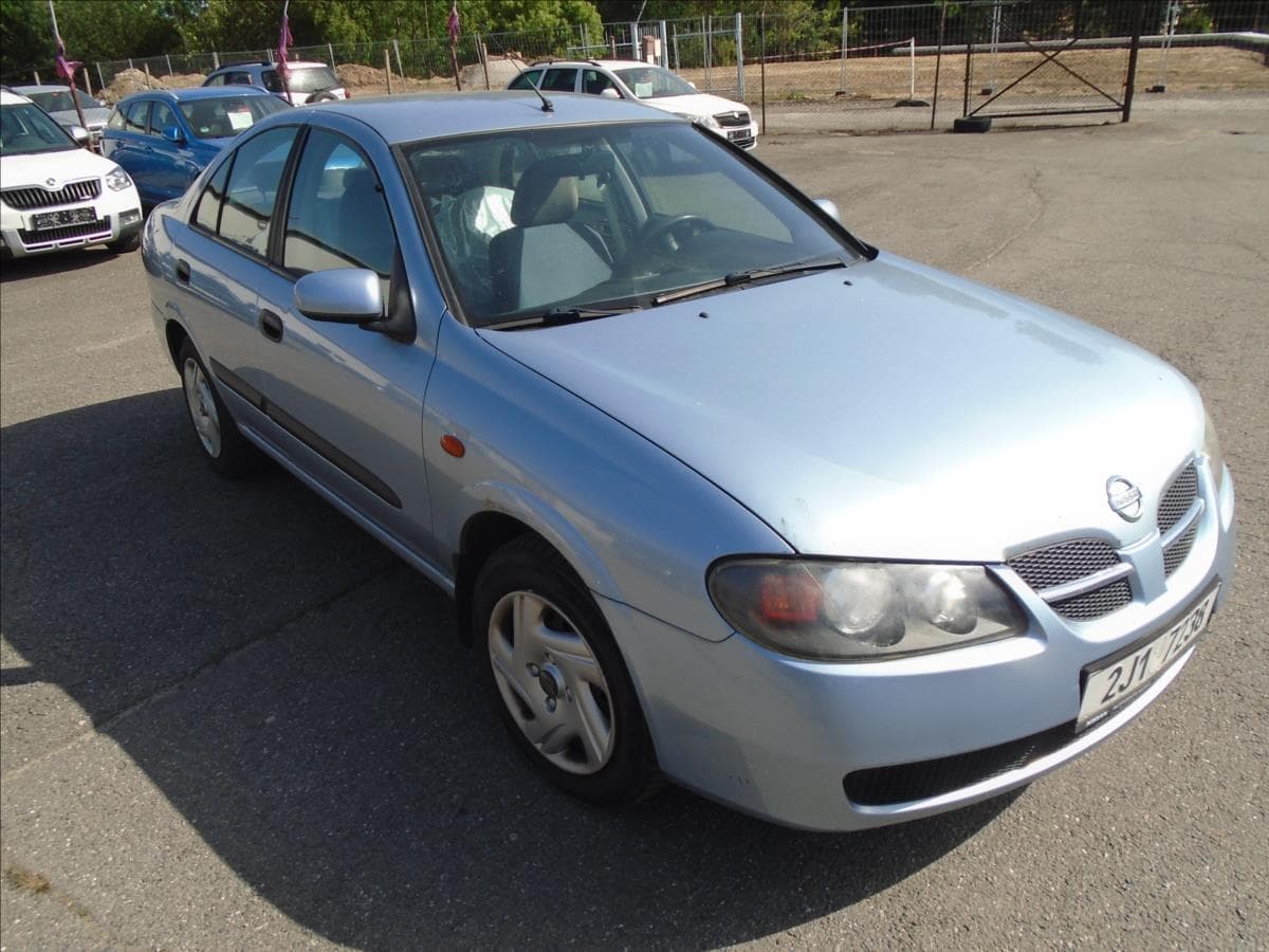 2004 Nissan ALMERA