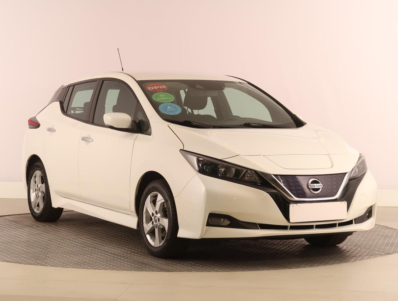 2021 Nissan LEAF