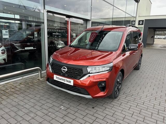 2026 Nissan TOWNSTAR