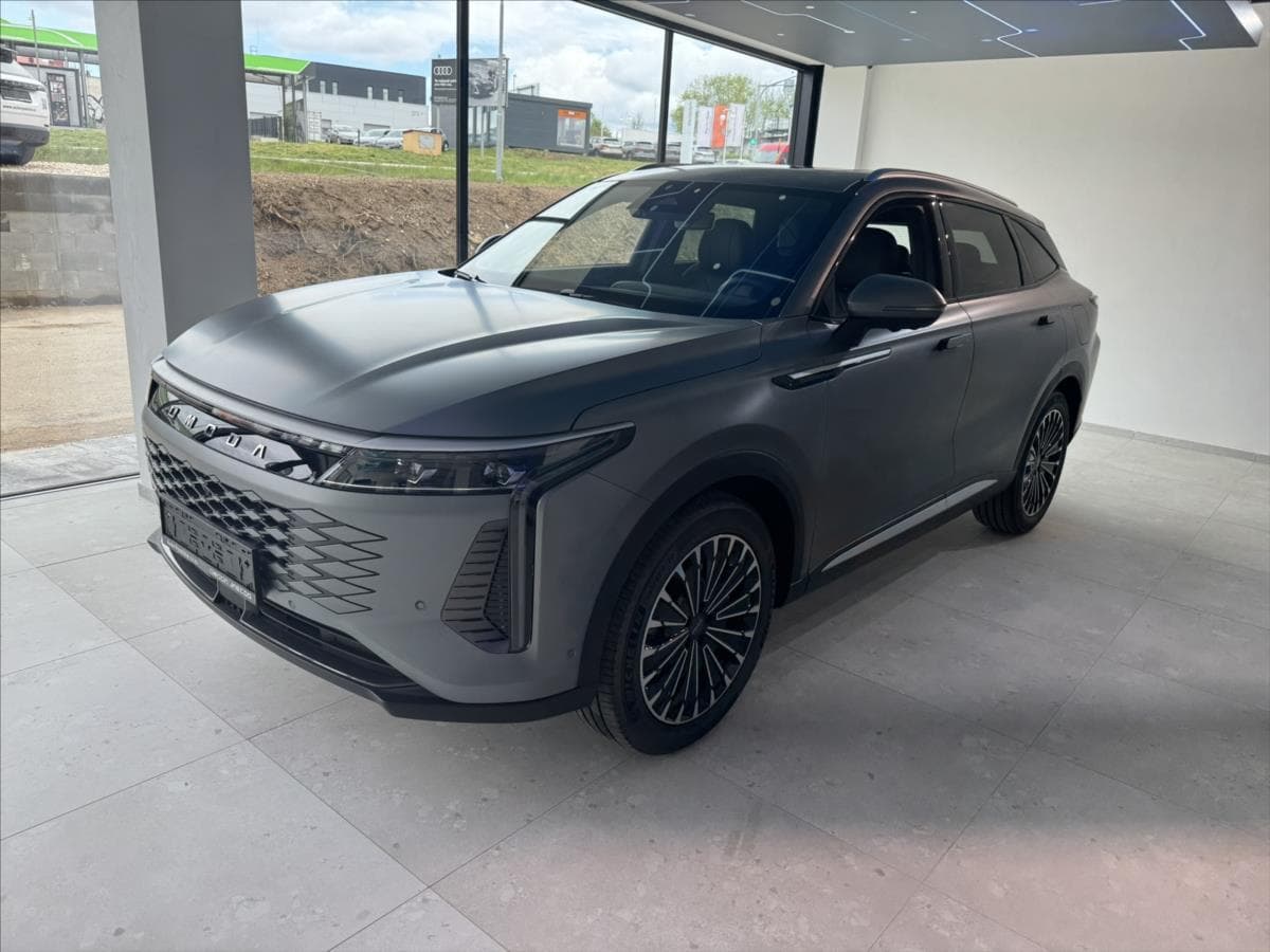 2026 Omoda 9