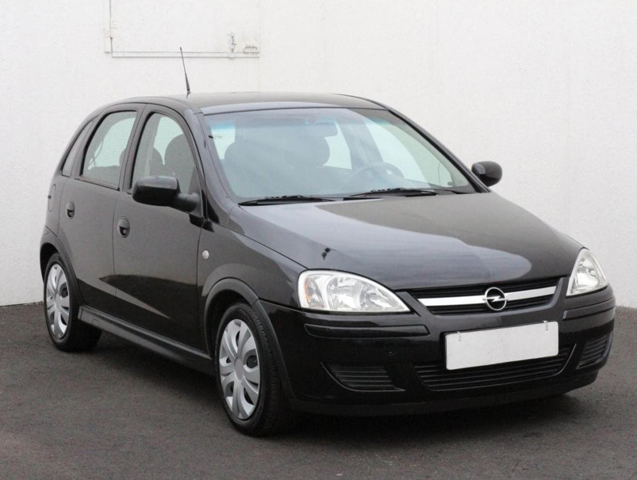 2005 Opel CORSA