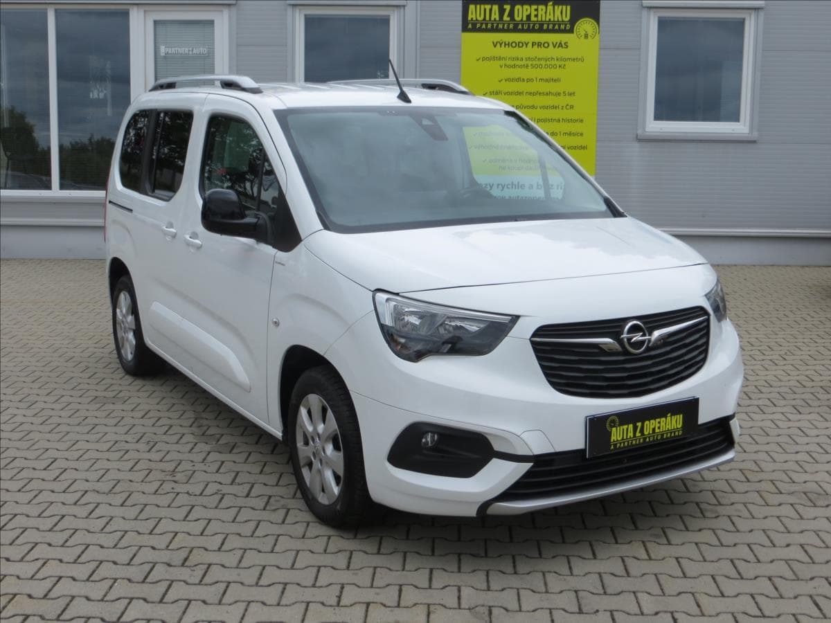 2022 Opel COMBO