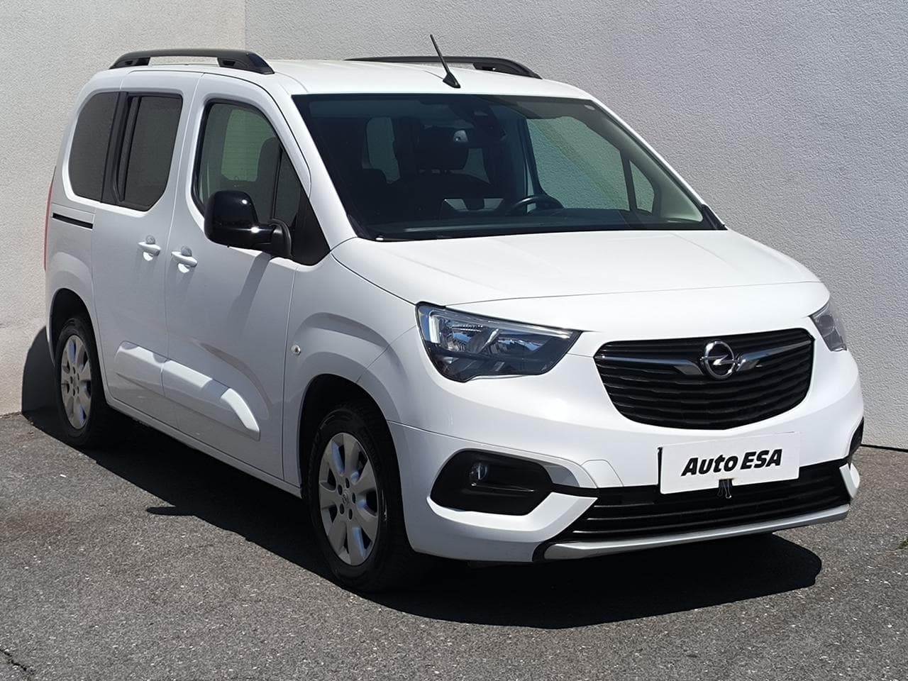 2022 Opel COMBO