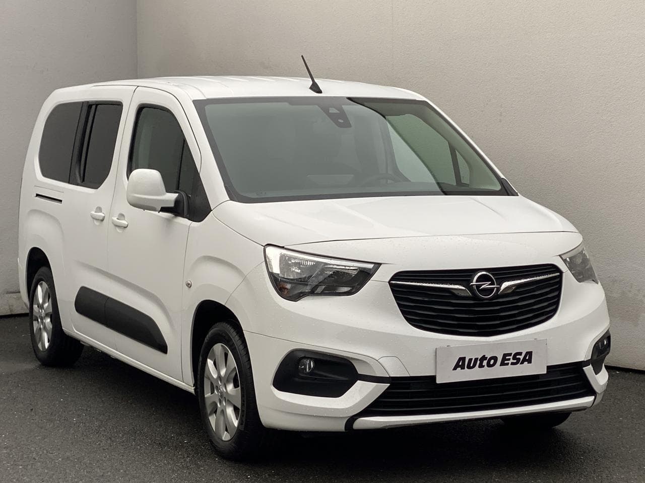 2020 Opel COMBO