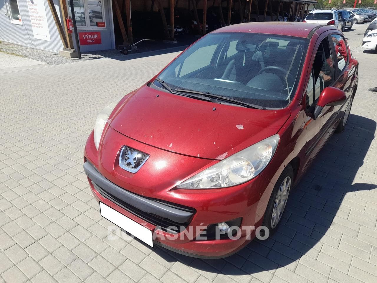2010 Peugeot 207