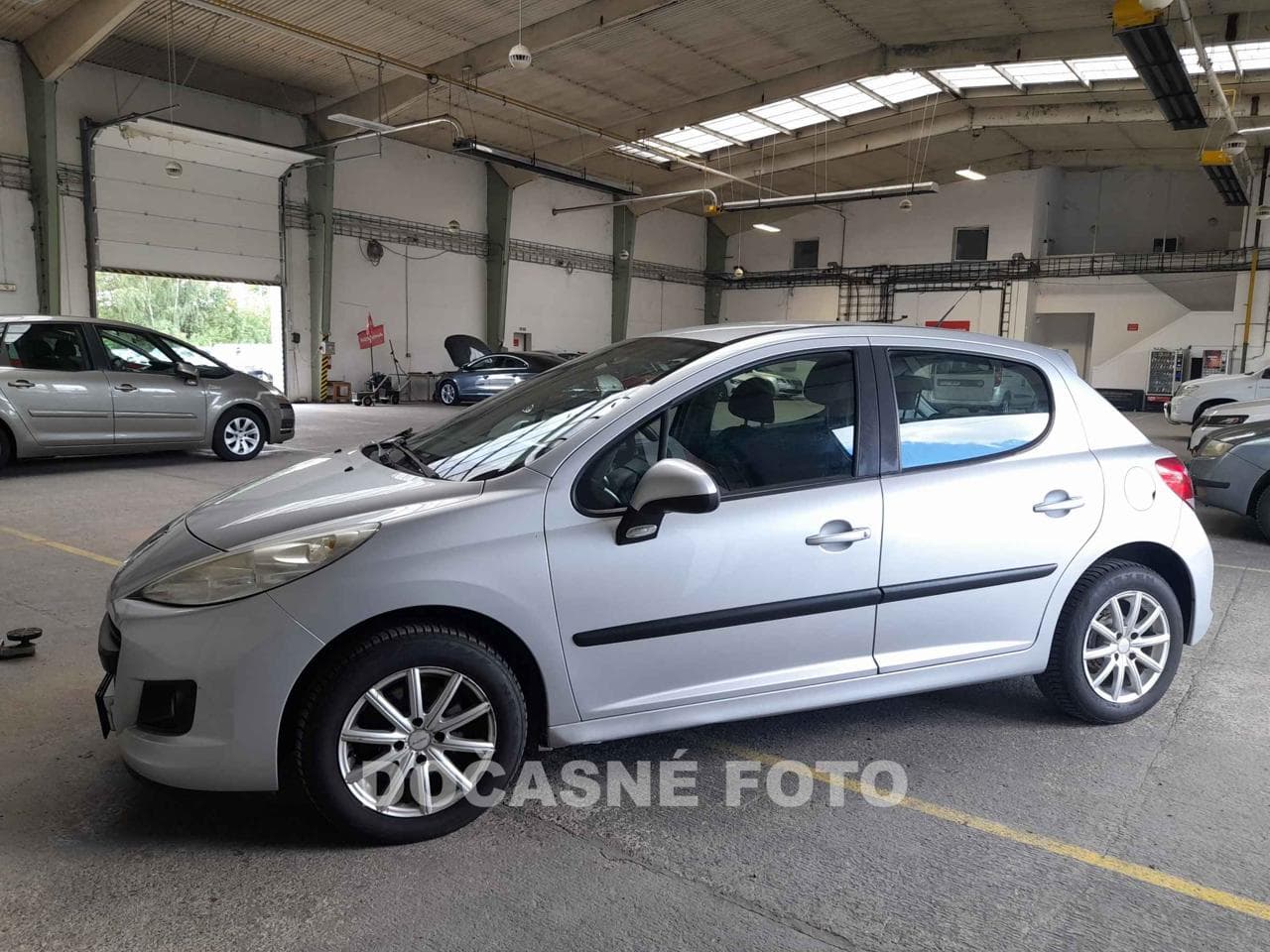 2010 Peugeot 207