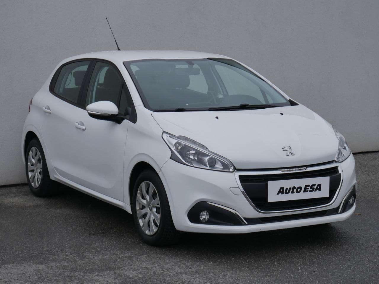 2015 Peugeot 208