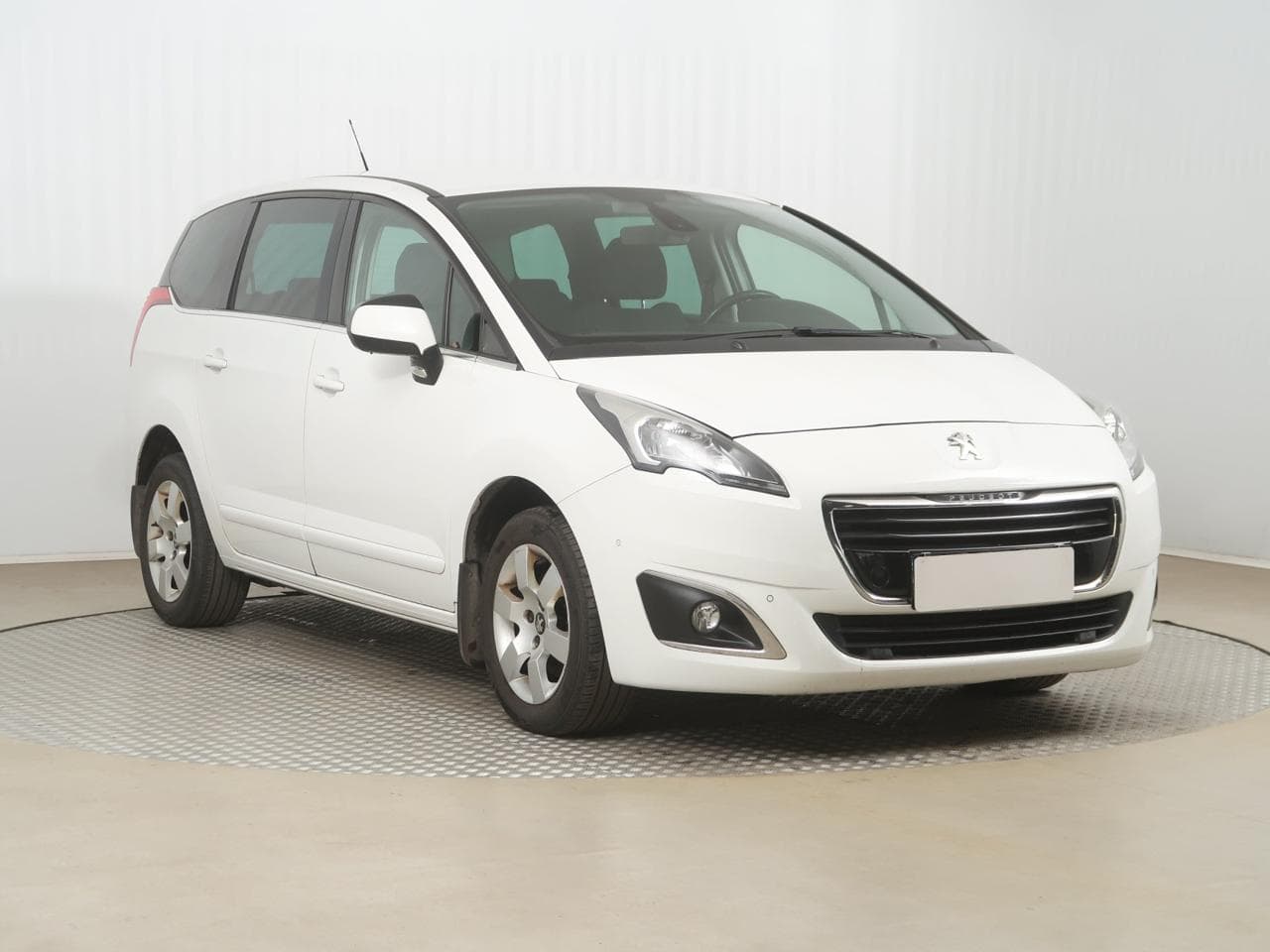 2015 Peugeot 5008