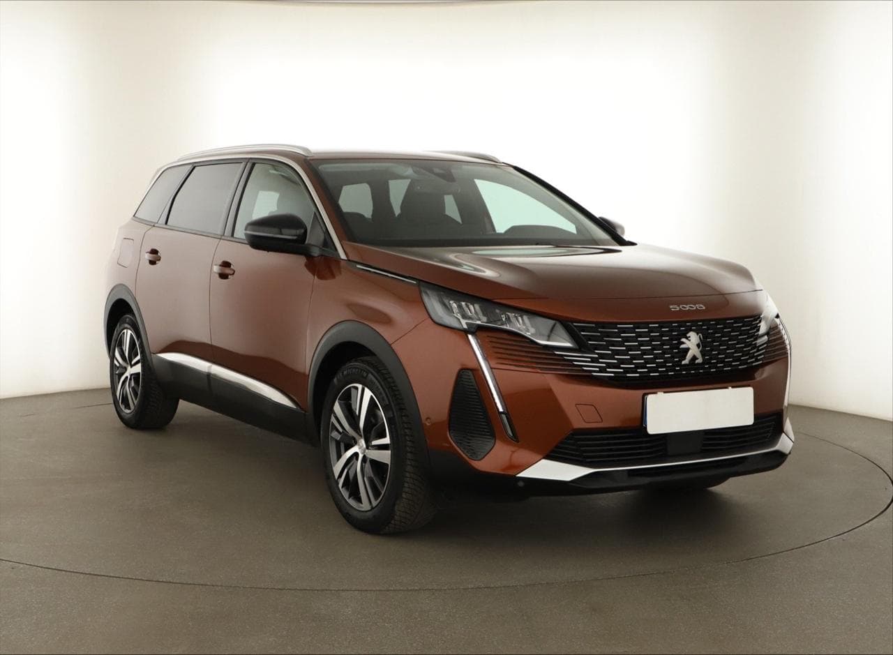 2022 Peugeot 5008
