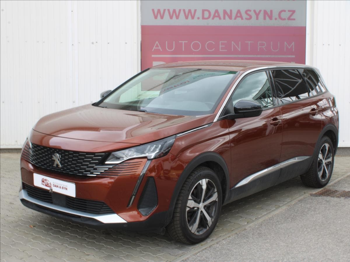 2021 Peugeot 5008