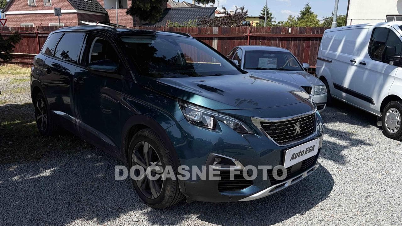 2018 Peugeot 5008