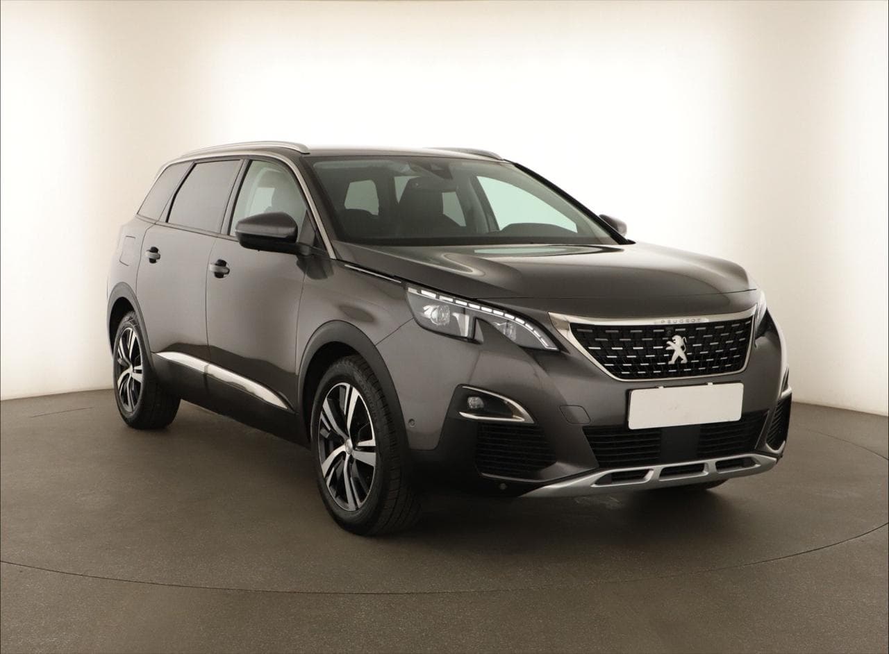 2020 Peugeot 5008