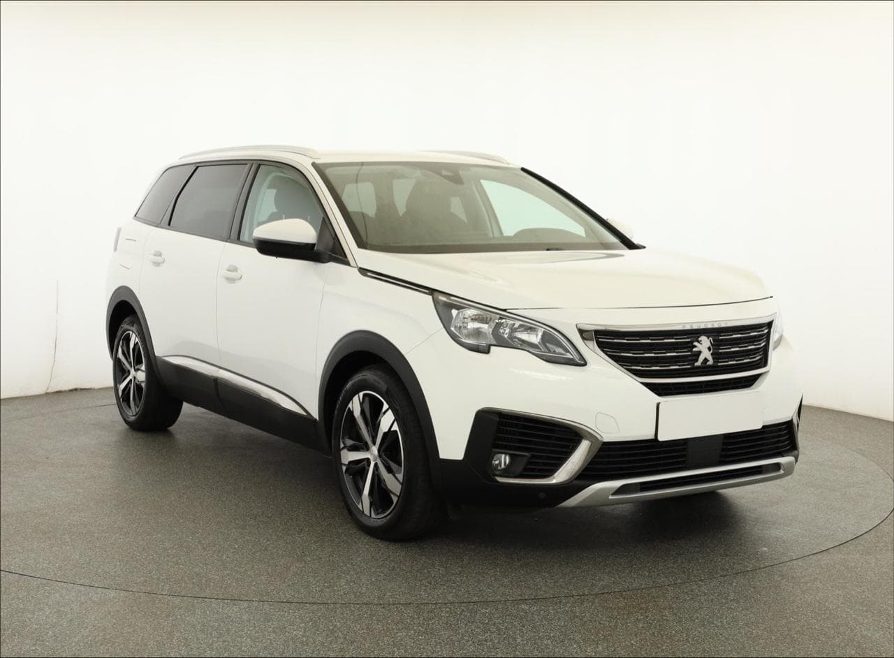2020 Peugeot 5008