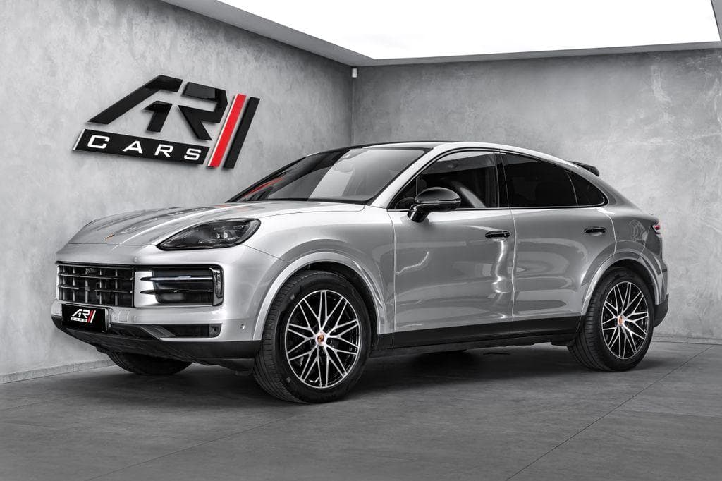 2025 Porsche CAYENNE