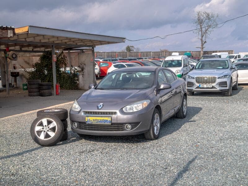 Renault Fluence ČR 1.6i 16V 81KW – LPG 2031! sedan