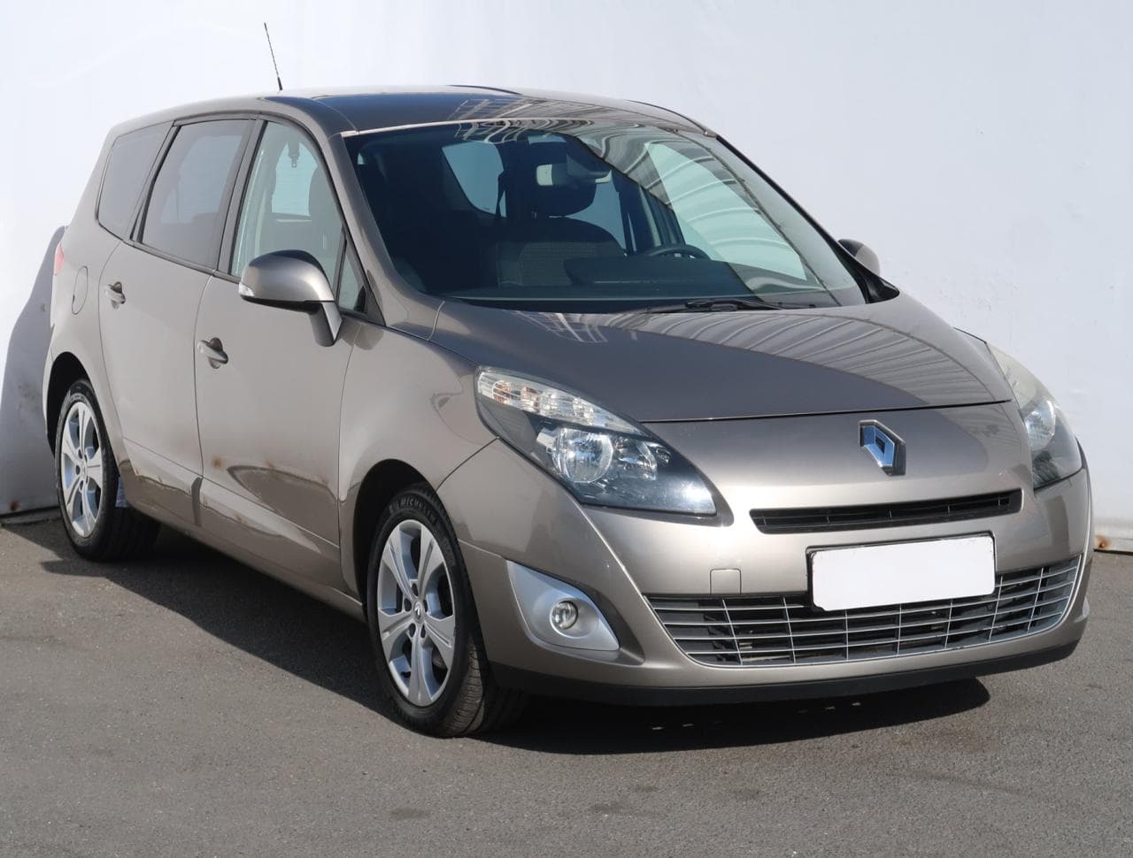 2010 Renault OSTATNÍ