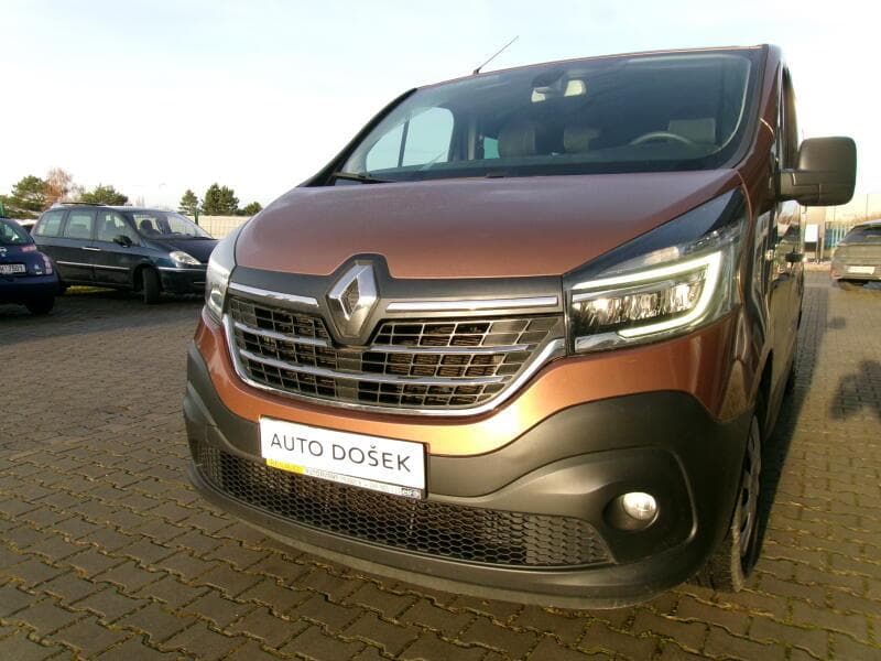 Renault Trafic 2.0 dCi 6míst MPV
