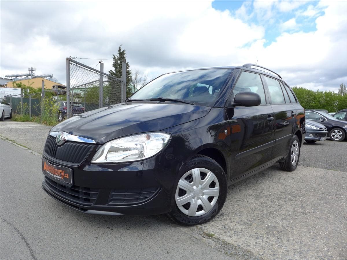 2011 Škoda FABIA
