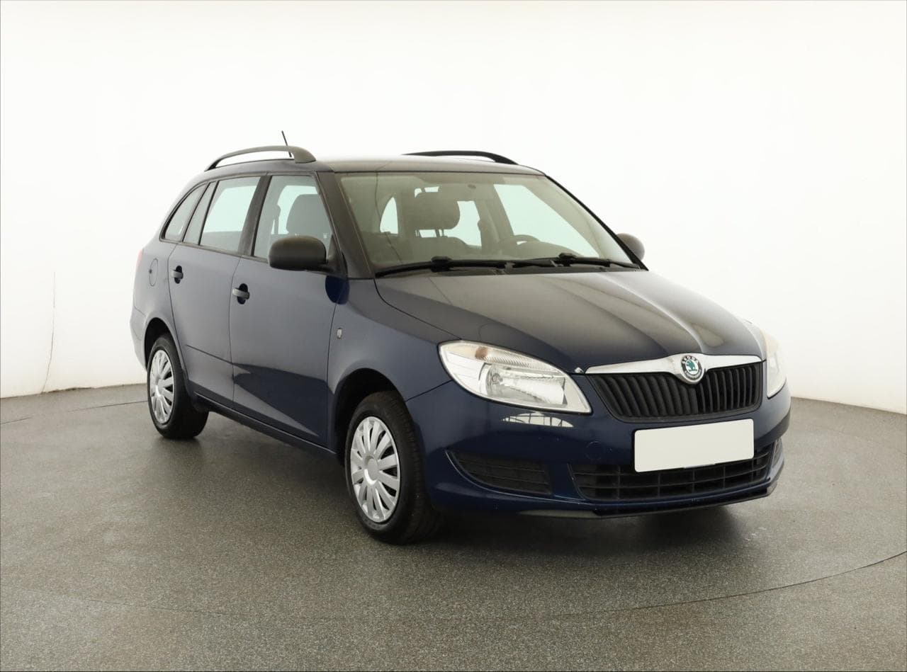 2011 Škoda FABIA