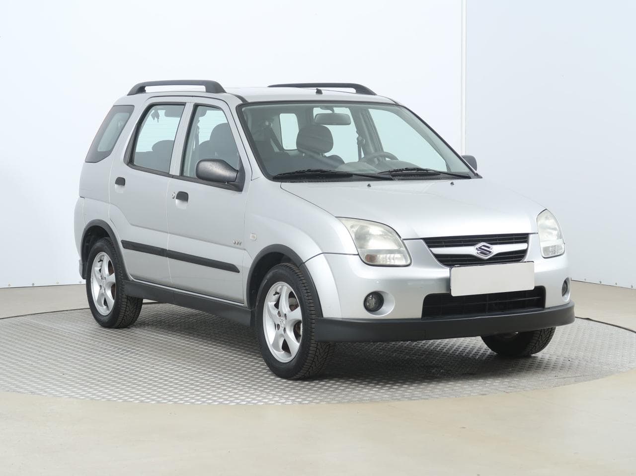 2005 Suzuki IGNIS