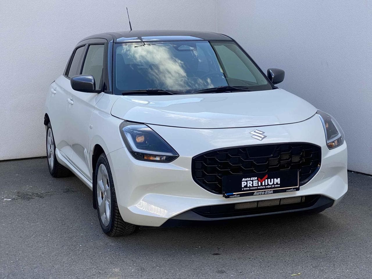 2025 Suzuki SWIFT