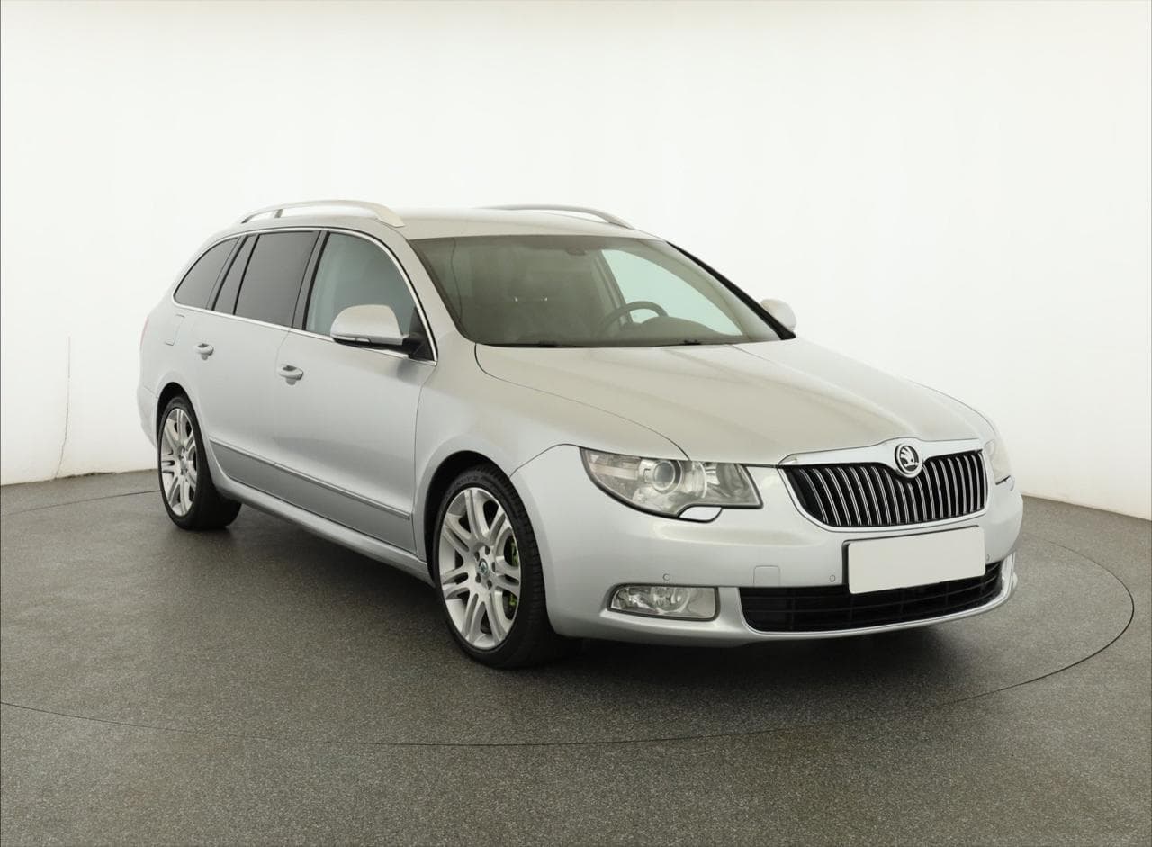 2011 Škoda SUPERB
