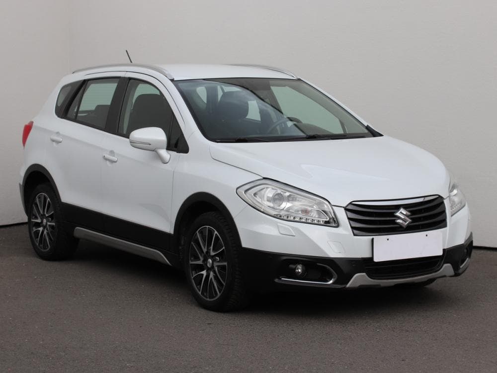2014 Suzuki S-CROSS