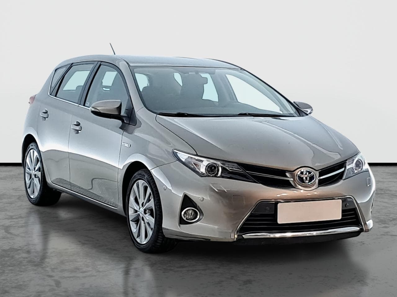 2013 Toyota AURIS