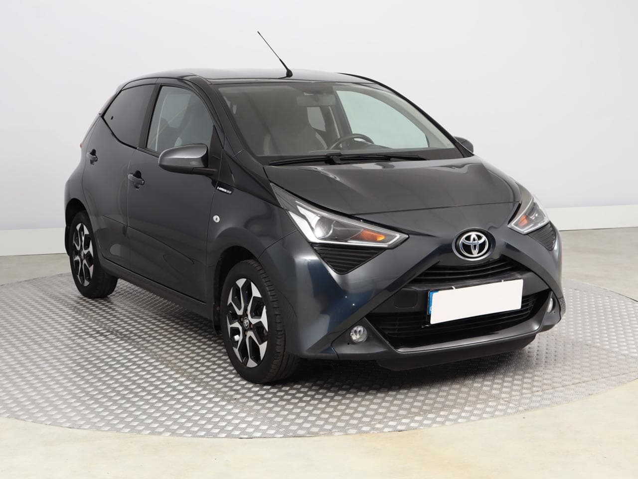 2021 Toyota AYGO