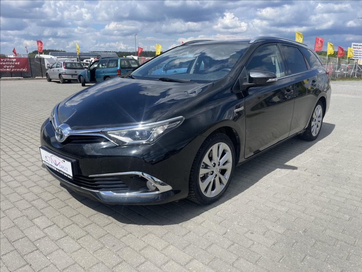 2018 Toyota AURIS