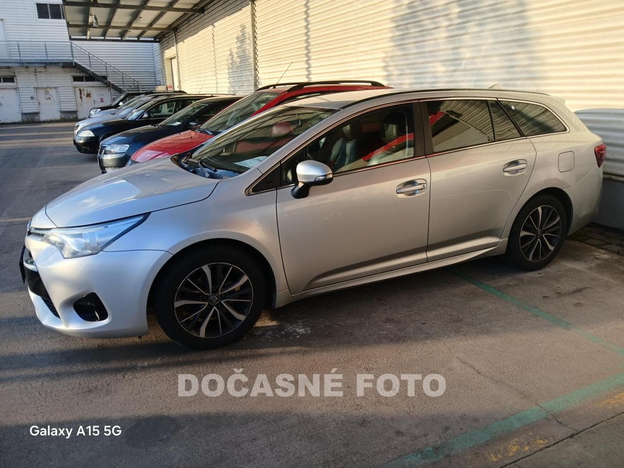 2017 Toyota AVENSIS