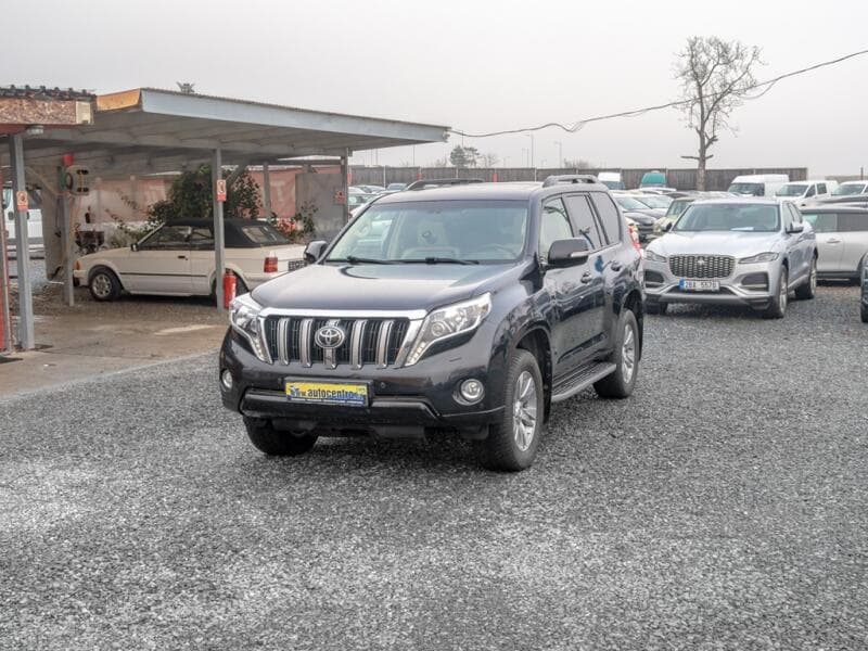 Toyota Land Cruiser ČR 3.0D 140KW – NAVI, TAŽNÝ SUV