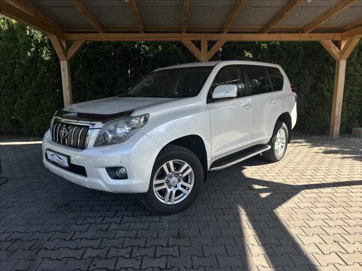 2012 Toyota LAND CRUISER