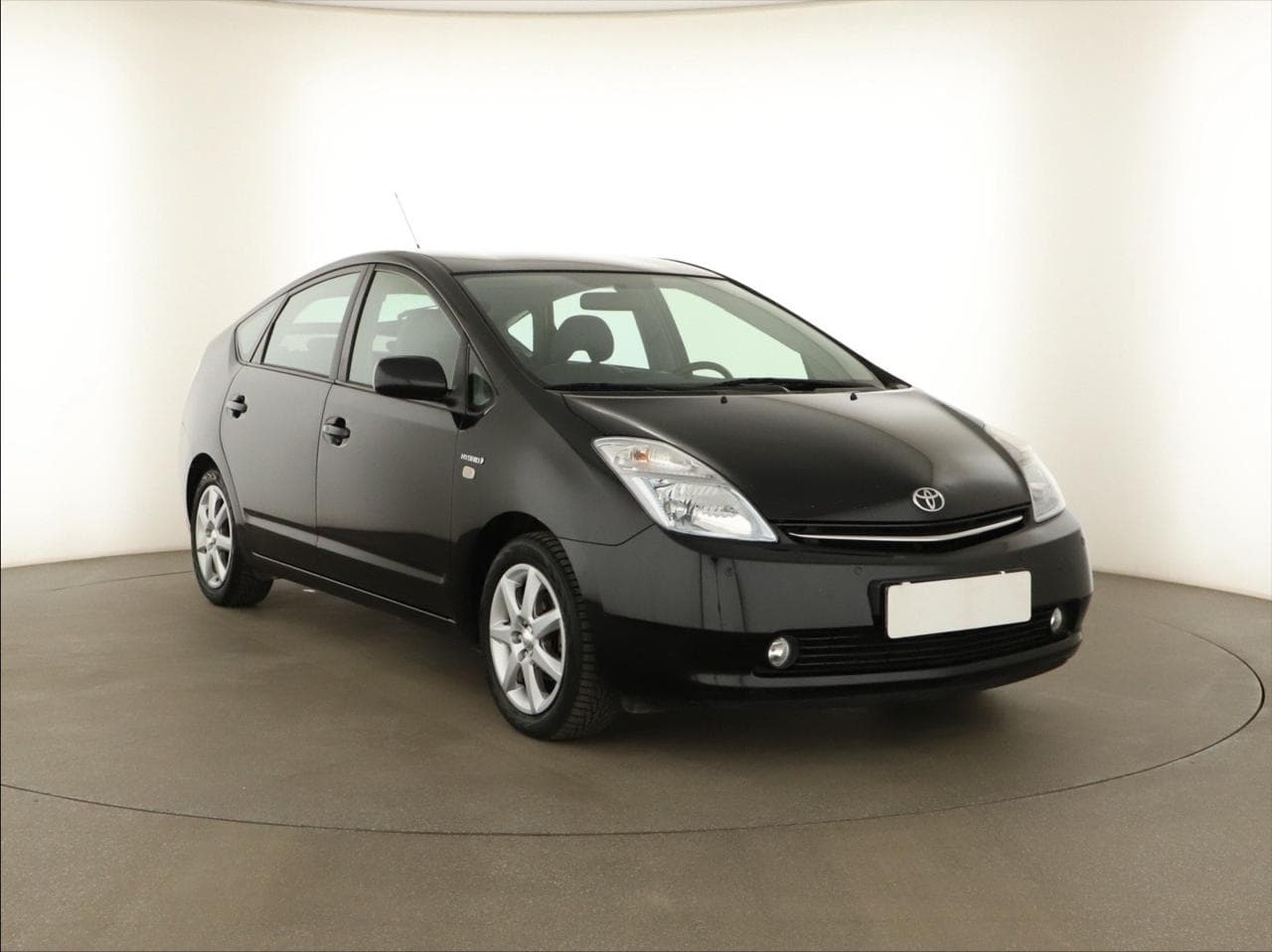 Toyota Prius 1.5 HSD 82kW hatchback