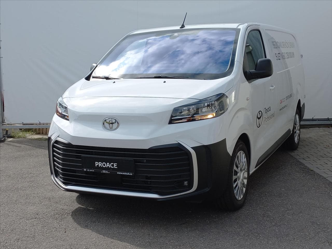 2024 Toyota PROACE