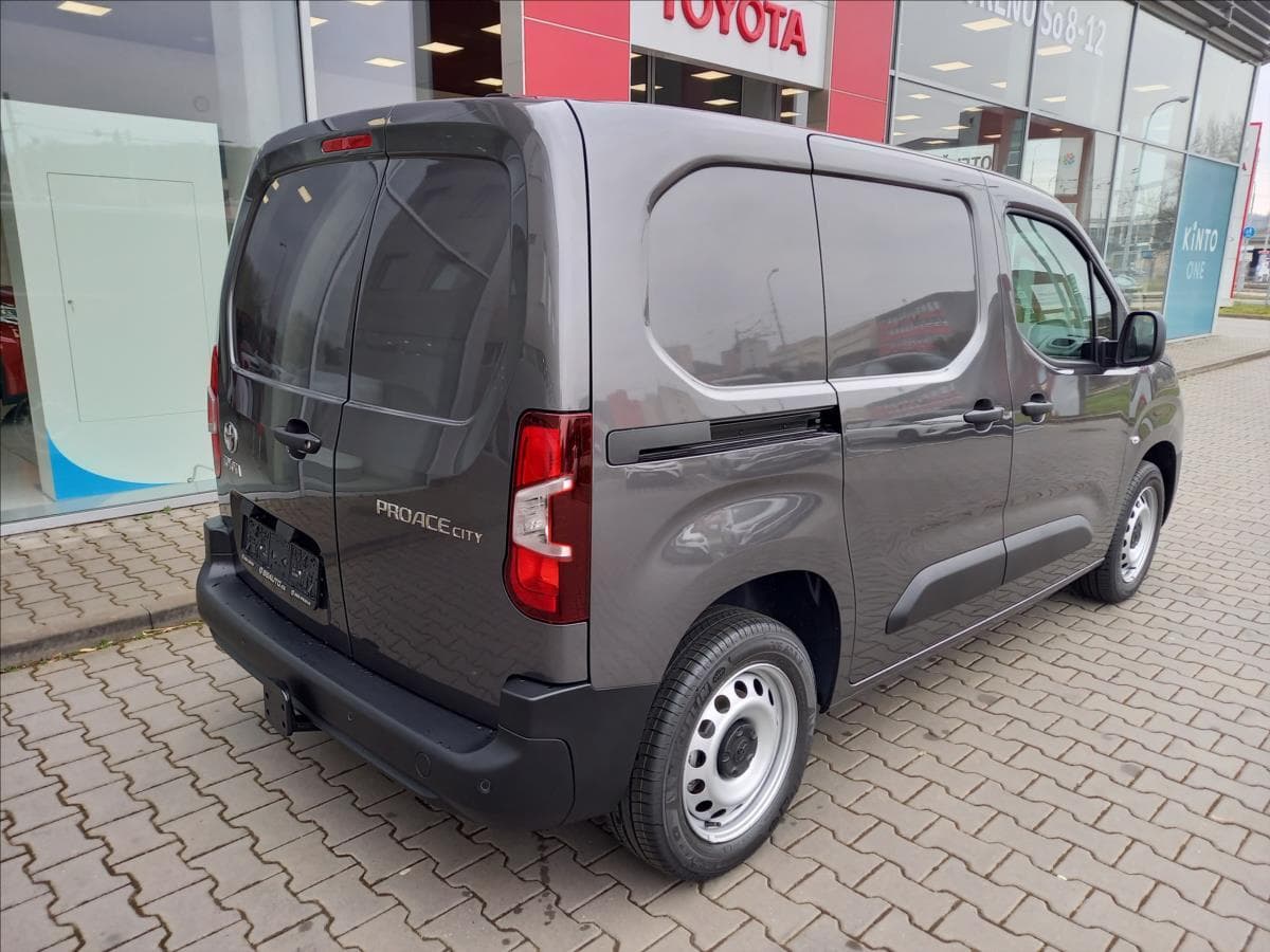 2026 Toyota OSTATNÍ