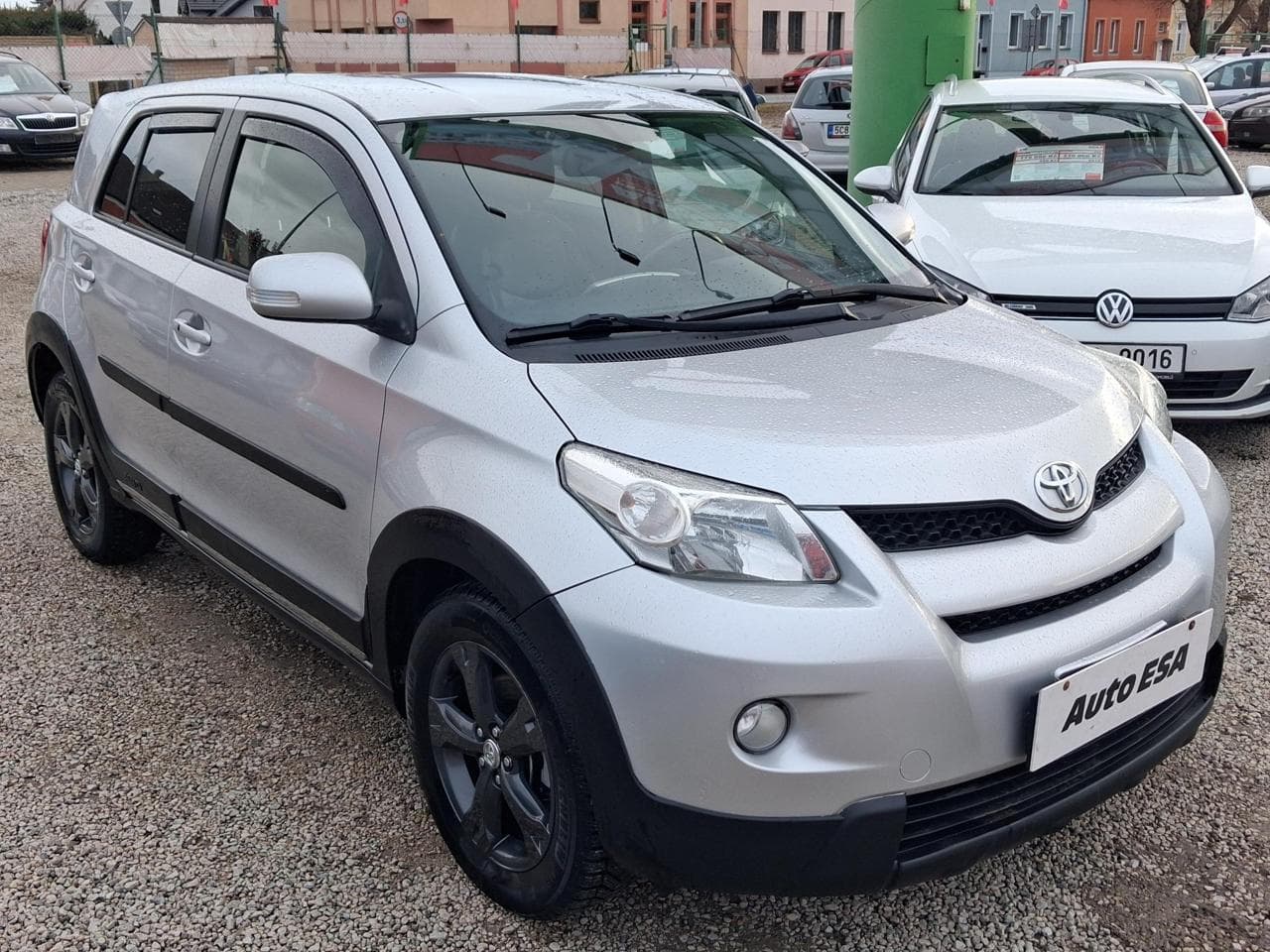 2009 Toyota URBAN