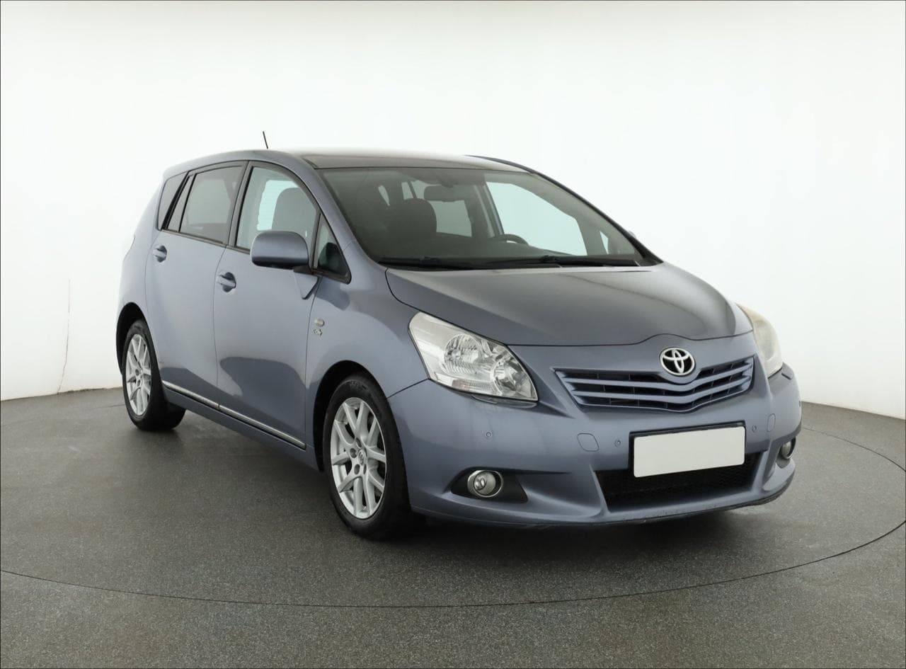 Toyota Verso 2.2 D-4D 110kW MPV