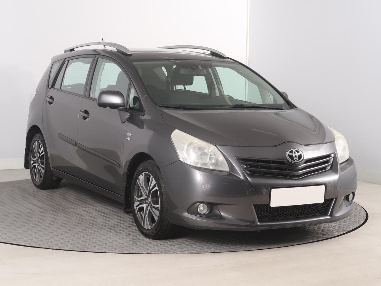 2011 Toyota VERSO