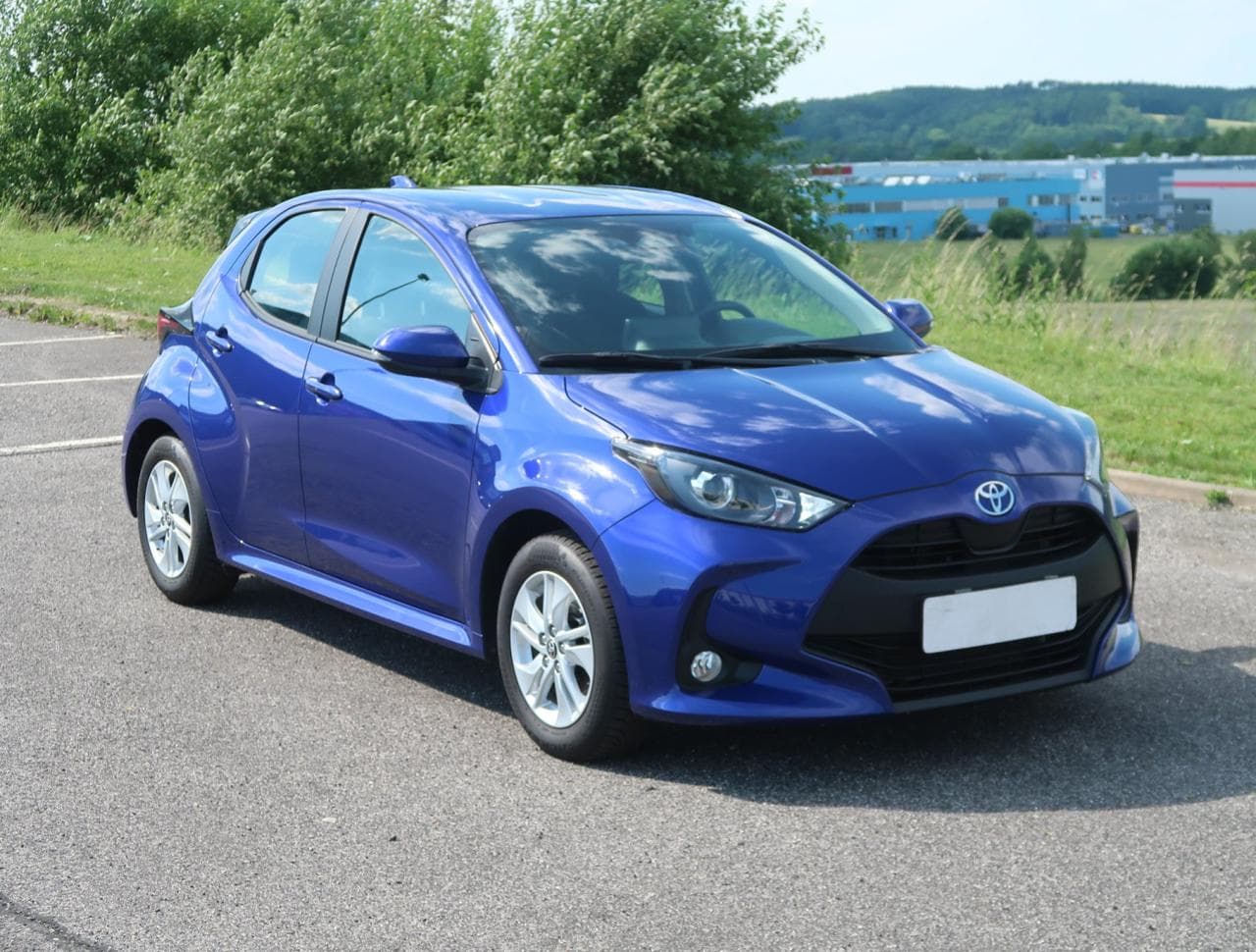 2024 Toyota YARIS