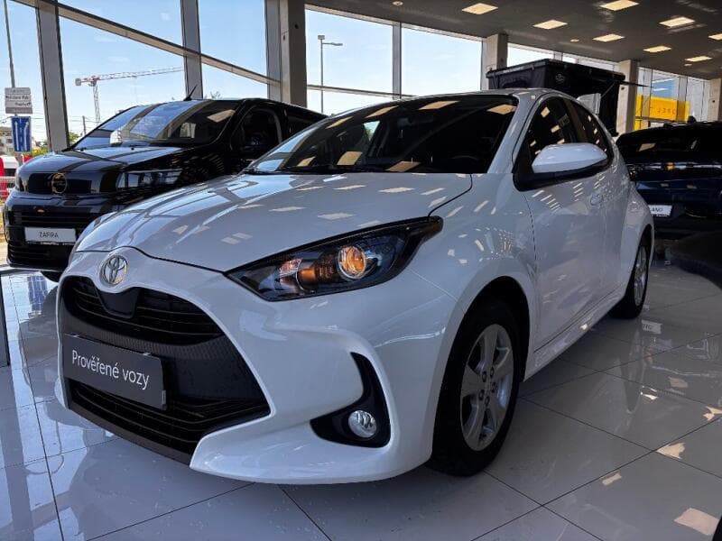2024 Toyota YARIS