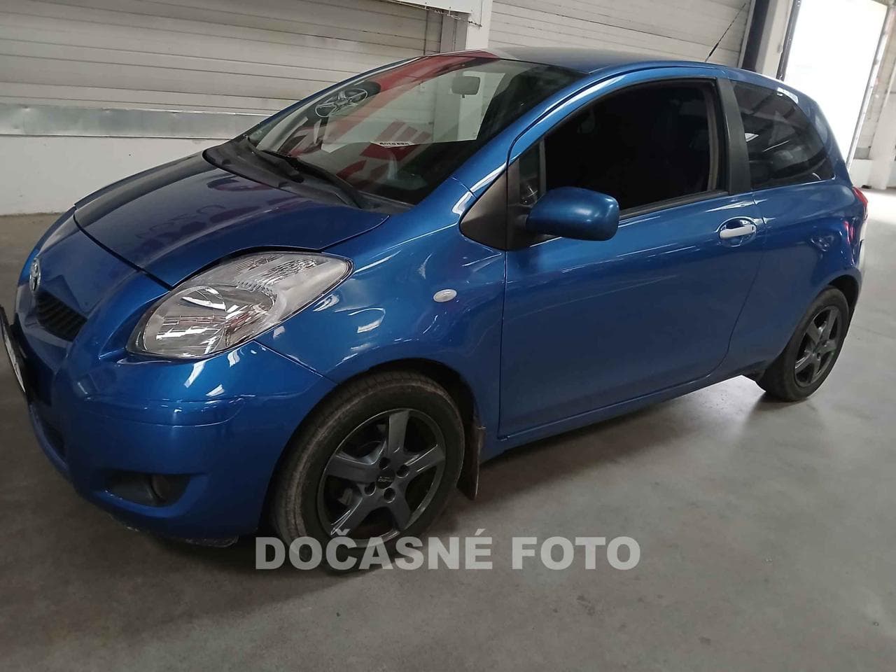 2010 Toyota YARIS