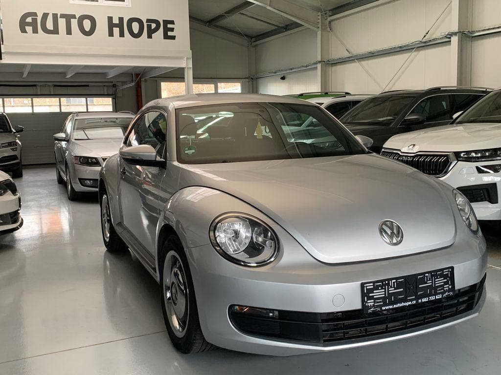 2013 Volkswagen BEETLE