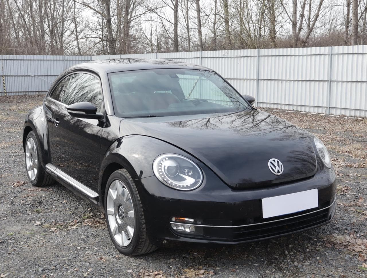 2014 Volkswagen BEETLE