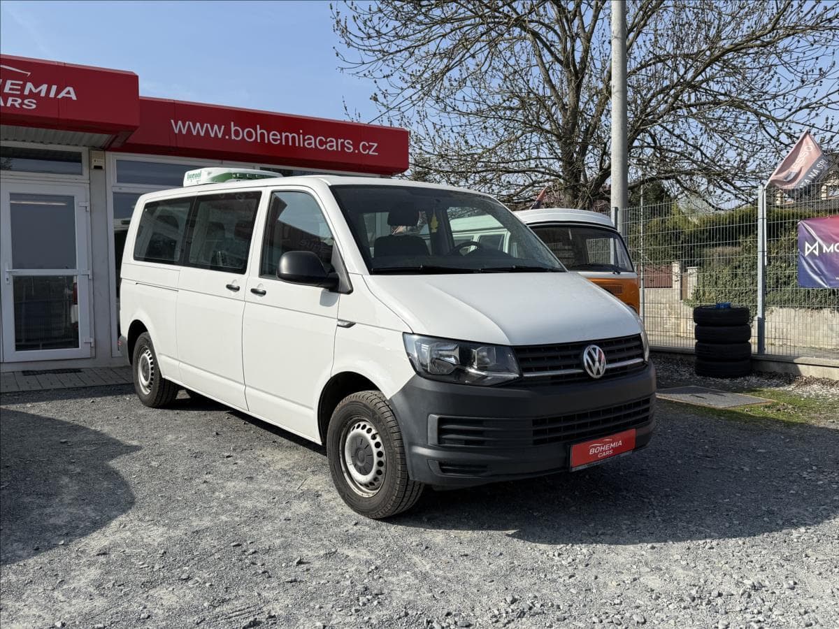 2017 Volkswagen CARAVELLE